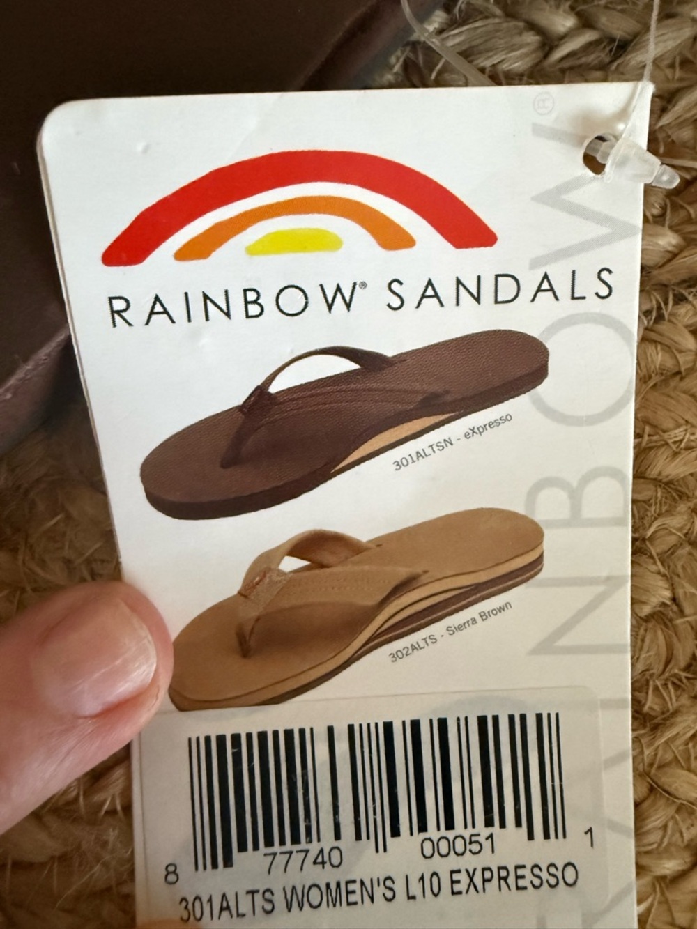 Rainbow Sandals Brown and Tan Leather Flip Flops size 10 or Large - Picture 2 of 4